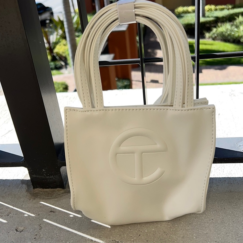 COPY - Trendy white bag